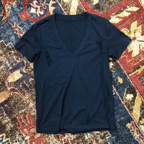 Splendid Tops - 🖤Splendid. GREAT destroyed v-neck.